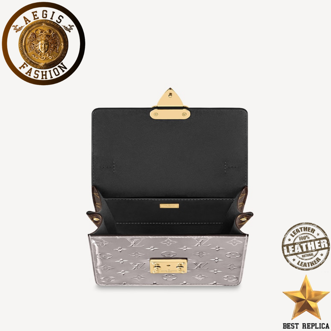 Replica-2020-louis-vuitton-spring-street-handbag-monogram-vernis-leather-with-monogram-canvas-aegis-fashion
